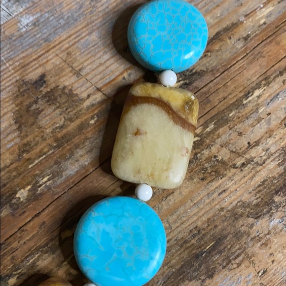 Turquoise Necklace - Picture 3 of 4